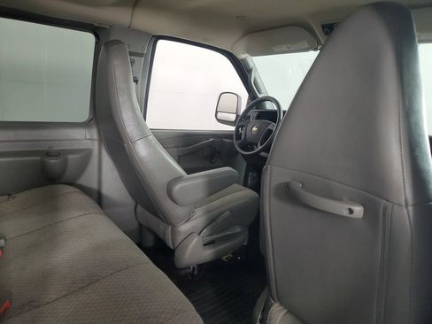 Used 2023 Chevrolet Express 3500 LS RWD image 12