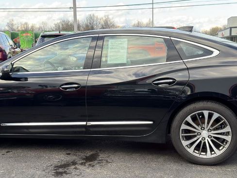 Used 2019 Buick LaCrosse Essence w/ Sun and Shade Package FWD image 13