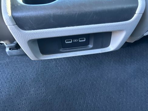 Used 2024 Honda Odyssey EX-L image 18