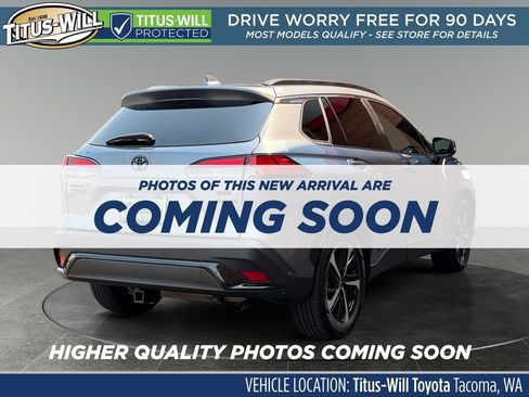 Used 2023 Toyota Corolla Cross AWD Hybrid w/ Convenience Package image 4