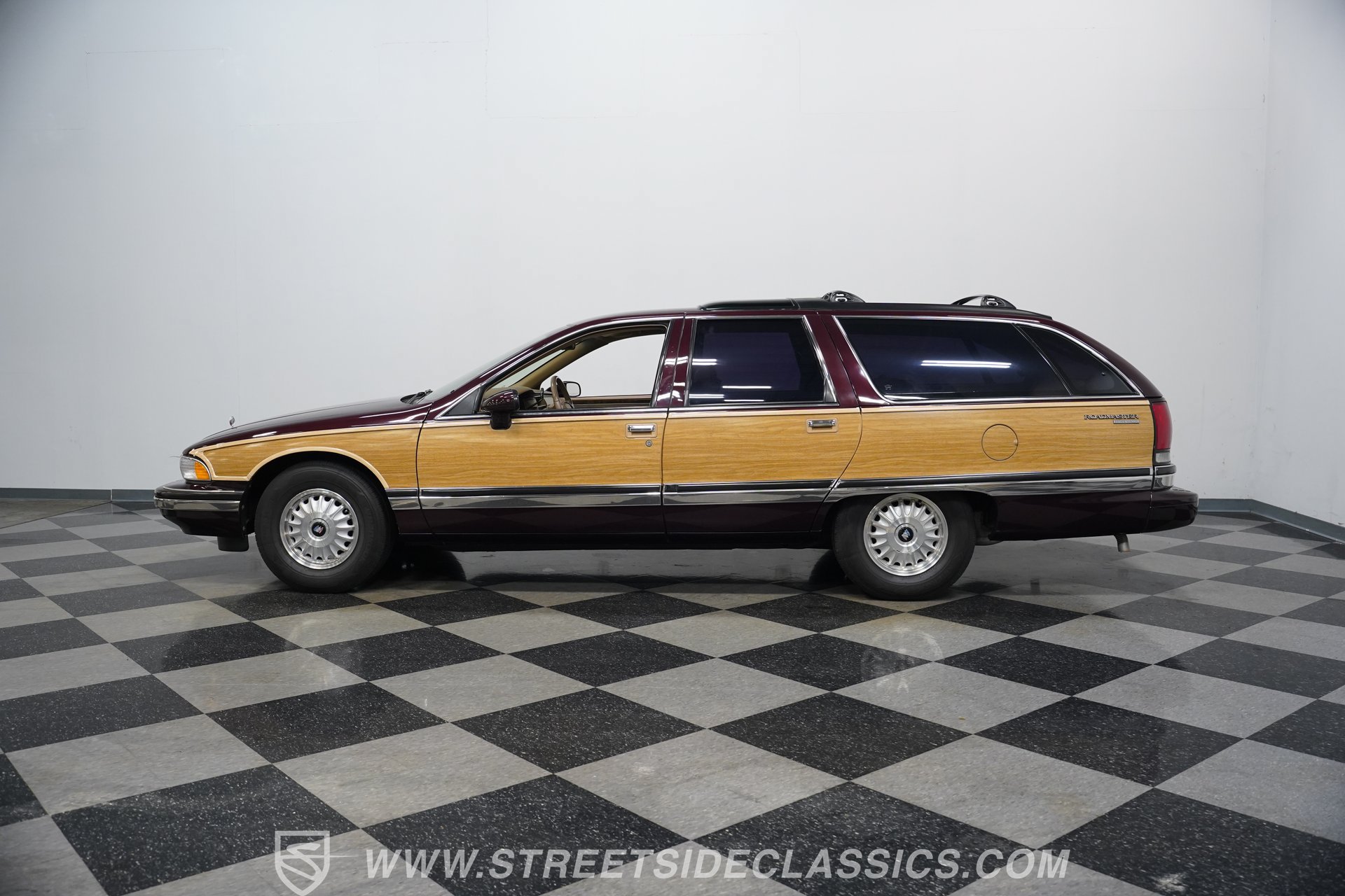 Used 1994 Buick Roadmaster Estate RWD image 8