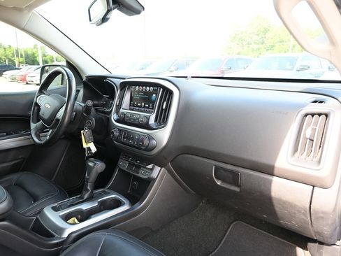 Used 2018 Chevrolet Colorado LT w/ Luxury Package, Chrome RWD image 31