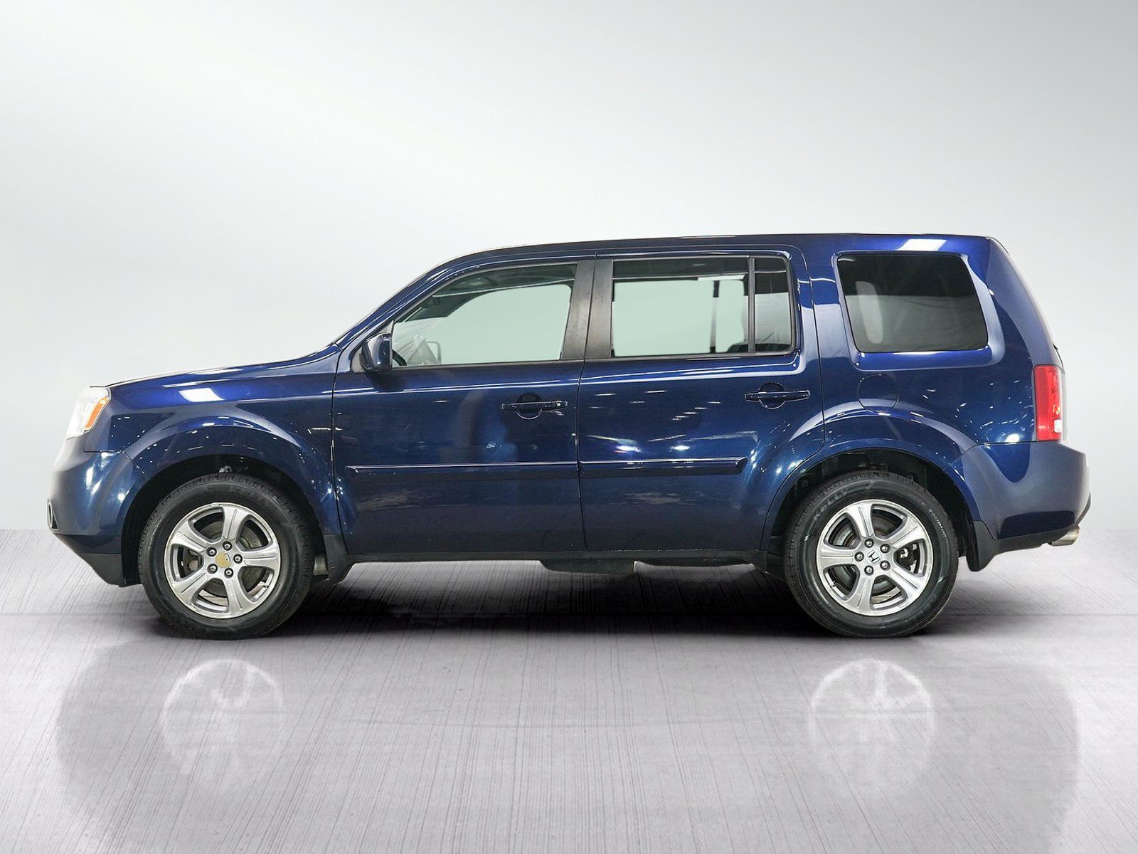Used 2014 Honda Pilot EX-L image 2