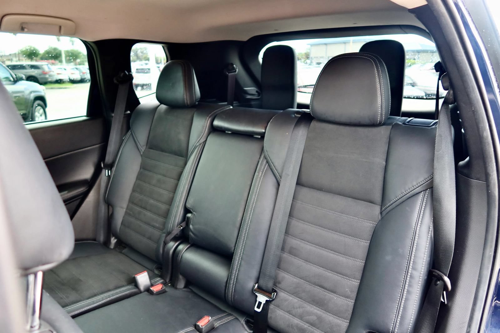 Used 2022 Mitsubishi Outlander SE FWD image 27