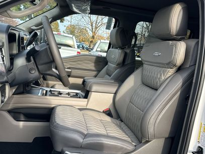 New 2026 Ford F350 Platinum w/ Platinum Plus Package