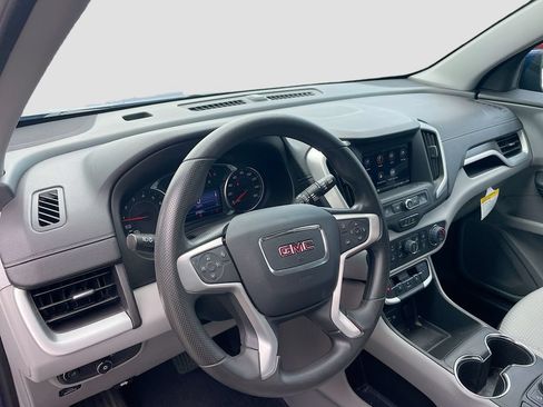 Used 2022 GMC Terrain SLE w/ Driver Convenience Package FWD image 11