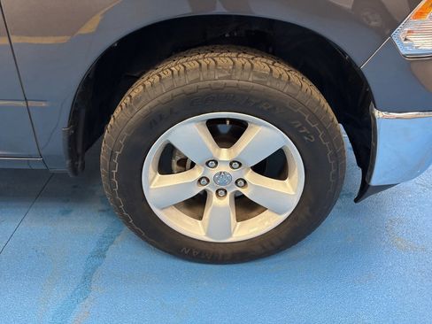 Used 2024 RAM 1500 Classic SLT image 3