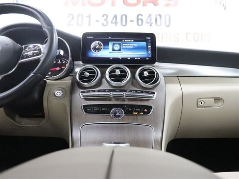 Used 2020 Mercedes-Benz C 300 4MATIC Sedan image 25