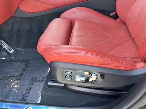 Used 2023 BMW XM w/ M Driver's Package AWD/4WD image 16