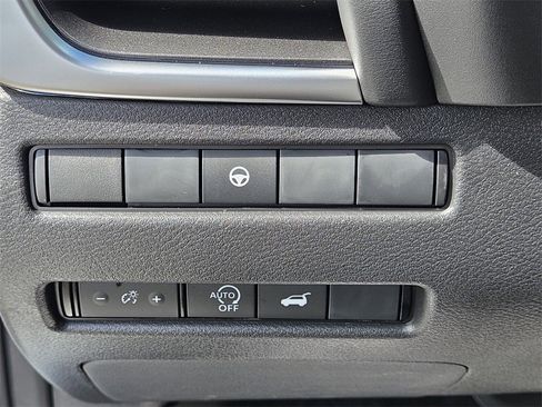 New 2026 Nissan Rogue SV image 29