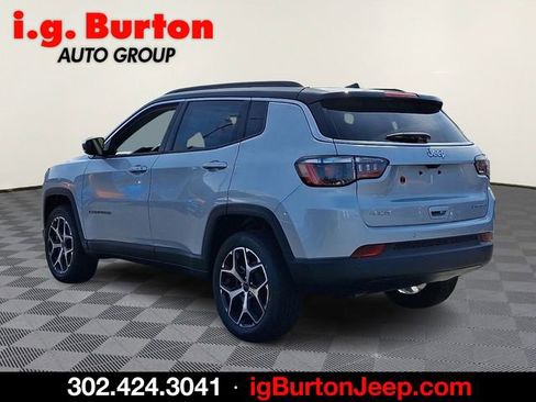 New 2026 Jeep Compass Limited image 3