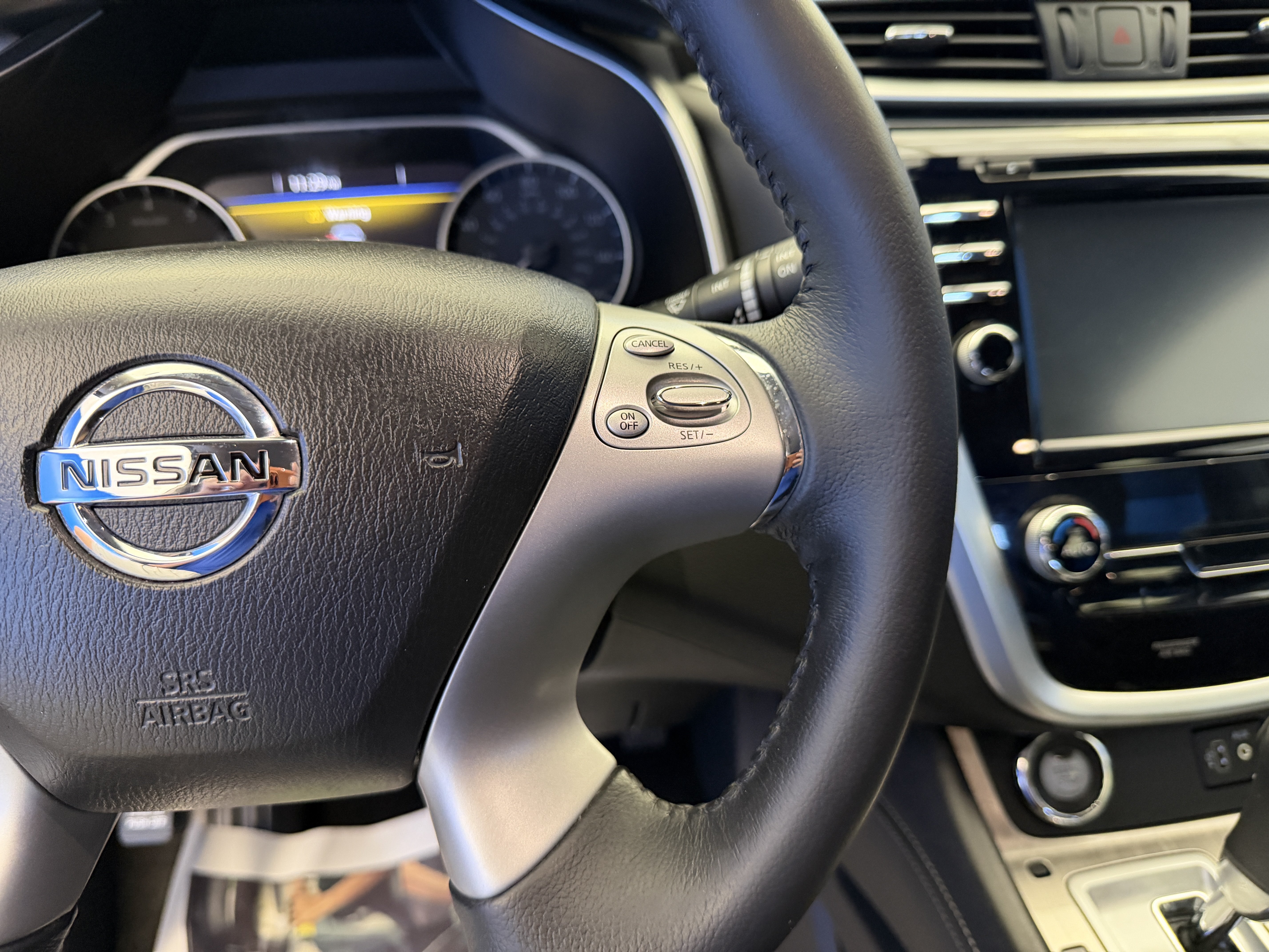 Used 2018 Nissan Murano SV w/ Cargo Package AWD/4WD image 16