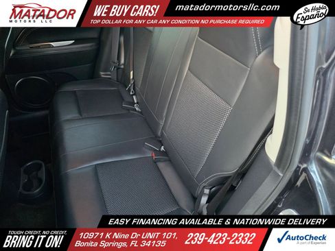 Used 2014 Jeep Compass Latitude w/ Sun/Sound Group FWD image 14