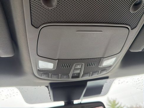 Used 2020 Ford F150 Lariat w/ Equipment Group 502A Luxury image 15