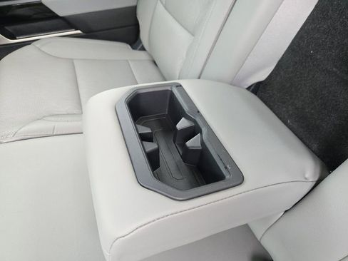 Used 2024 Toyota Tundra Limited AWD/4WD image 49