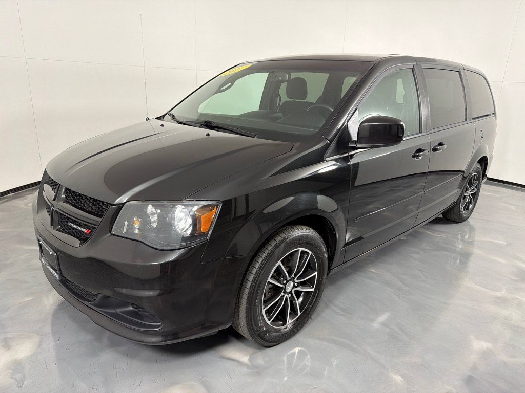 Used 2017 Dodge Grand Caravan SE FWD image 8
