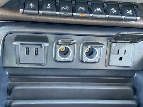 Used 2017 GMC Sierra 1500 Denali w/ Denali Ultimate Package image 30