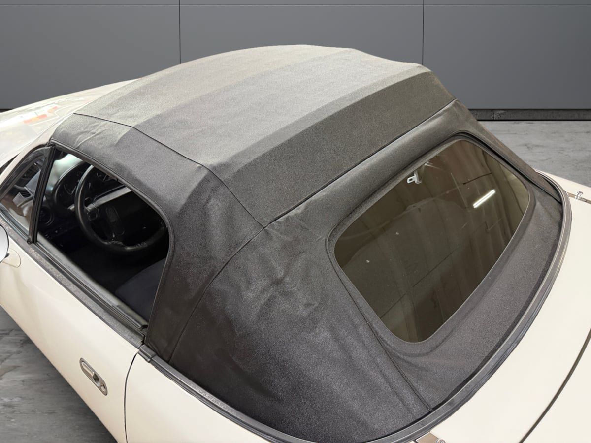 Used 1992 MAZDA MX-5 Miata RWD image 18