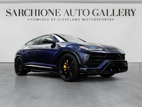 Used 2019 Lamborghini Urus AWD/4WD image 7