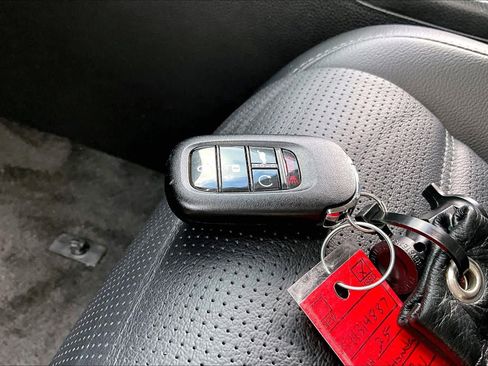 Used 2025 Honda CR-V EX-L image 15
