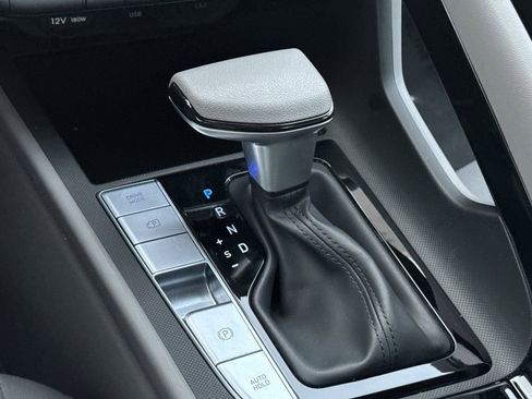 Certified 2025 Hyundai Elantra Blue image 23