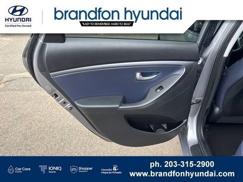 Used 2014 Hyundai Elantra GT w/ Option Group 03 FWD image 10