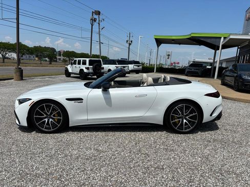 Used 2022 Mercedes-Benz SL 63 AMG 4MATIC image 6