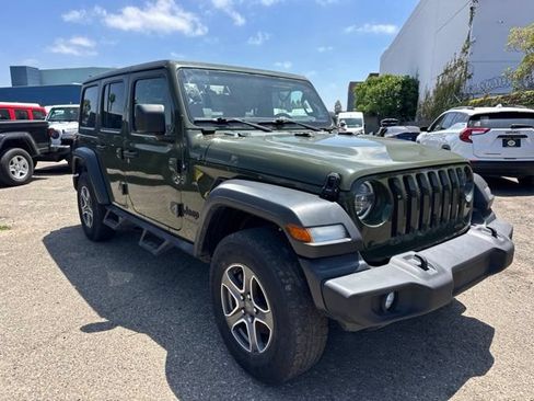 Used 2022 Jeep Wrangler Unlimited Sport AWD/4WD image 3