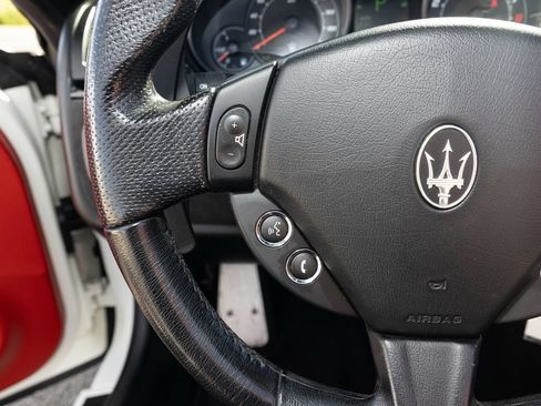 Used 2019 Maserati GranTurismo MC RWD image 32