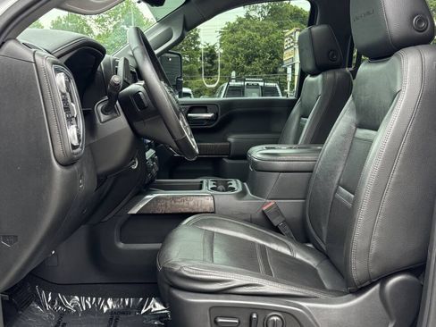 Used 2020 GMC Sierra 2500 Denali w/ Denali Ultimate Package AWD/4WD image 14