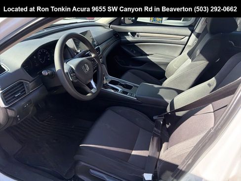 Used 2019 Honda Accord LX image 10