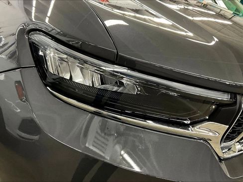 Used 2025 Jeep Grand Cherokee Laredo X w/ Luxury Tech Group I image 32