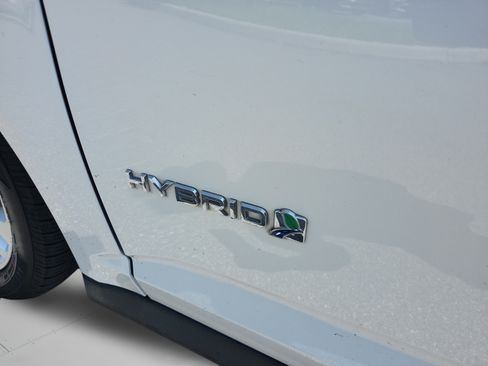 Used 2018 Ford C-MAX SE FWD image 30