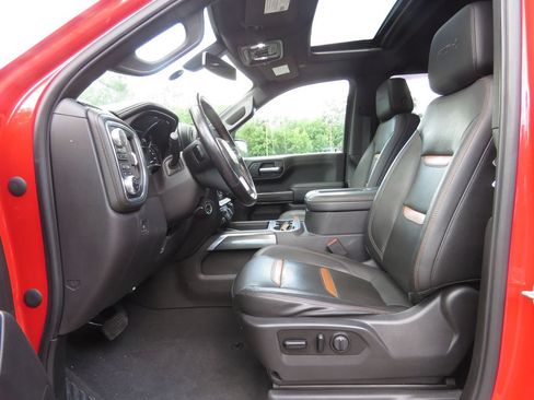 Used 2021 GMC Sierra 1500 AT4 w/ AT4 Preferred Package AWD/4WD image 10