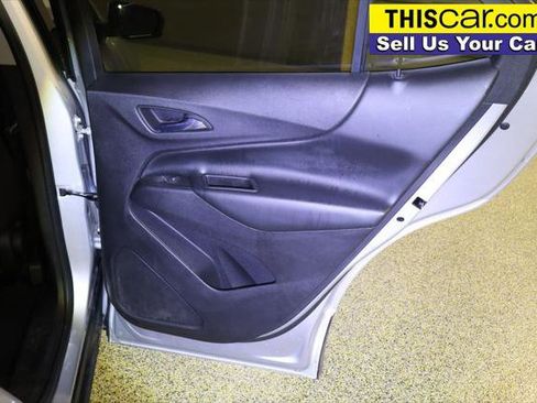 Used 2020 Chevrolet Equinox LT image 24