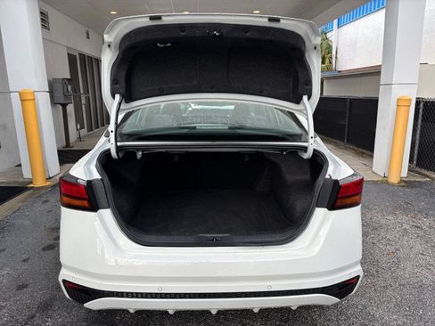 Used 2025 Nissan Altima 2.5 SV FWD image 31