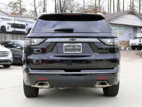 Used 2021 Chevrolet Traverse Premier w/ Redline Edition image 5