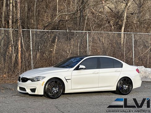 Used 2018 BMW M3 w/ Competition Package image 2