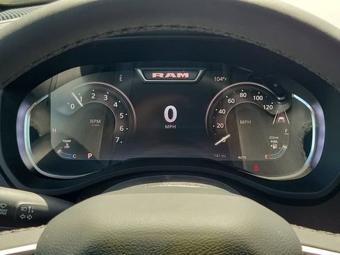 New 2026 RAM 1500 Big Horn AWD/4WD image 19