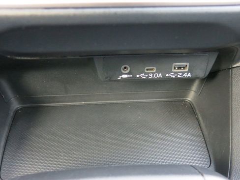 Used 2024 Subaru Impreza 2.0i Sport image 29