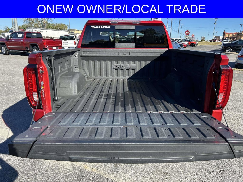 Used 2024 GMC Sierra 1500 SLT w/ SLT Premium Plus Package AWD/4WD image 11