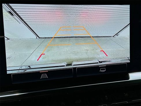 New 2026 GMC Sierra 1500 Elevation image 14