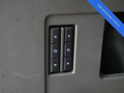 Used 2024 Lincoln Navigator L Reserve image 11