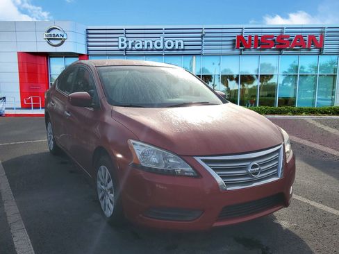 Used 2014 Nissan Sentra SV image 1