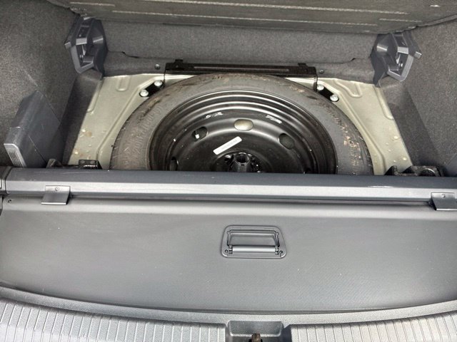 Used 2021 Volkswagen Tiguan SE R-Line AWD/4WD image 39