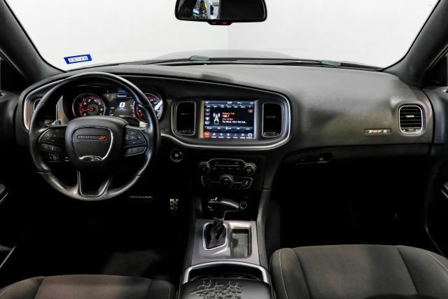 Used 2022 Dodge Charger Scat Pack w/ Harman/Kardon Audio Group RWD image 17