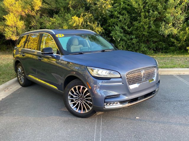 Certified 2021 Lincoln Aviator Reserve w/ Equipment Group 201A AWD/4WD image 1