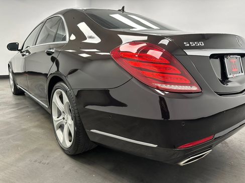 Used 2015 Mercedes-Benz S 550 4MATIC Sedan image 21