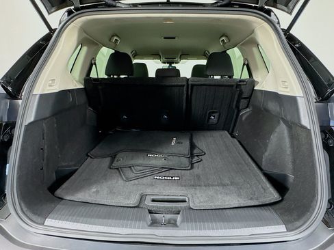 Used 2023 Nissan Rogue S AWD/4WD image 25