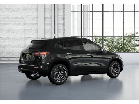 New 2026 Mercedes-Benz GLA 250 4MATIC image 20